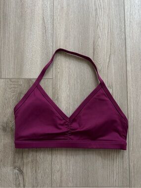 ‘Berry’ Halter sports bra
